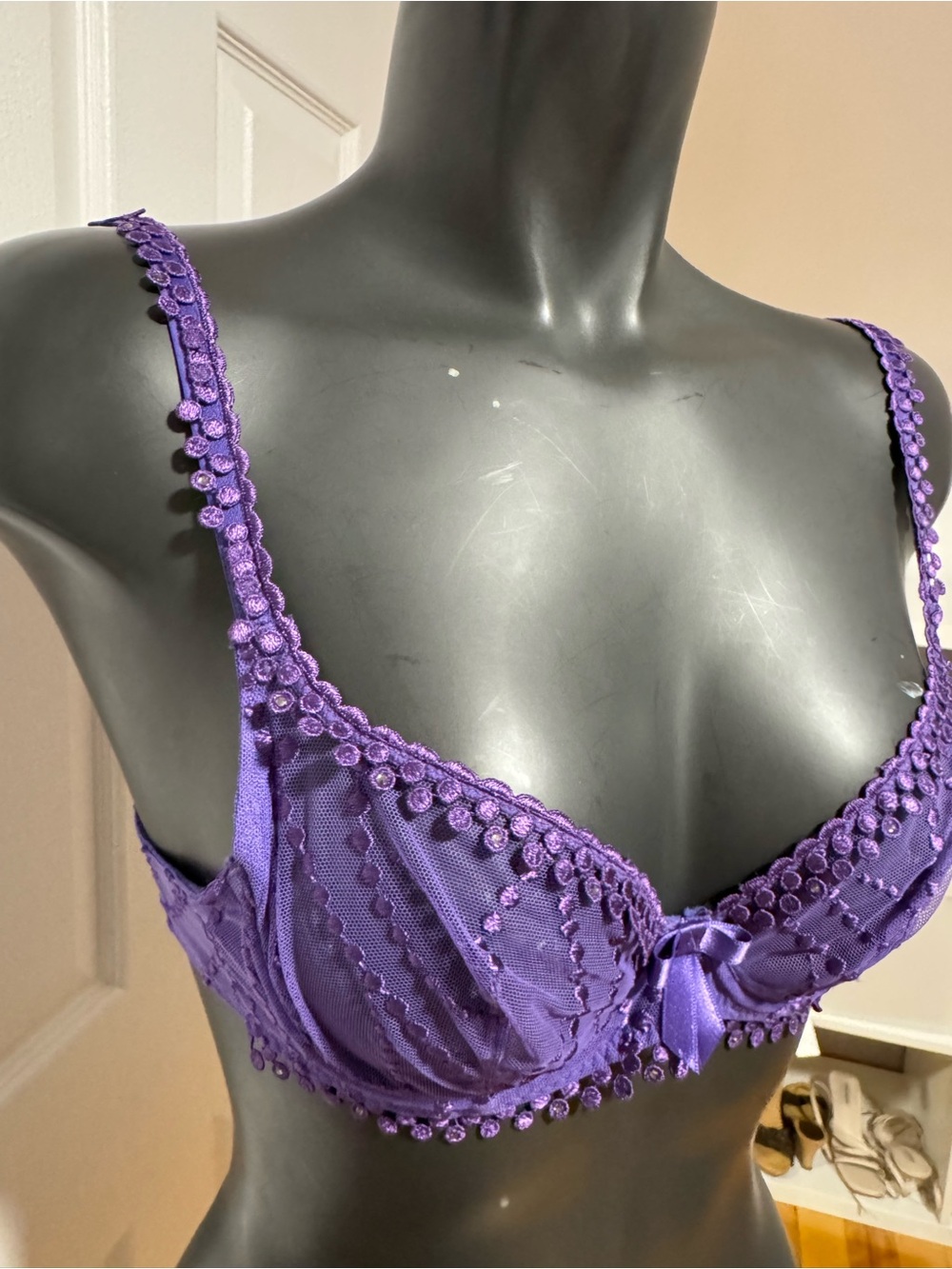 bra - Picture 2 of 5